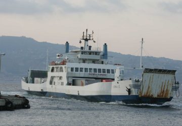 Truffa e frode alla Caronte & Tourist: sequestrati beni per 3,5 mln e 3 traghetti non sicuri VIDEO