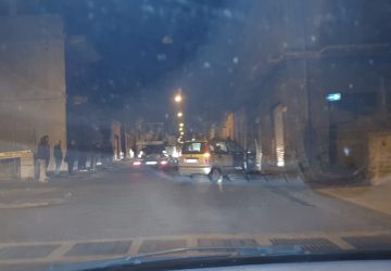 Giarre, pauroso incidente all&rsquo;incrocio tra via Orlando e via Vasta