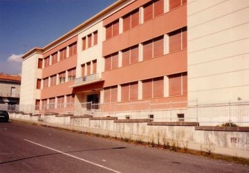 Giarre, ignobile furto al liceo Classico: trafugati 7 computer
