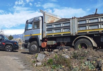 Pedara, sversavano rifiuti speciali in discarica gi&agrave; sottoposta a sequestro: due le persone denunciate