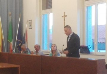 Consiglio comunale a Santa Venerina: l'opposizione fa approvare tre mozioni