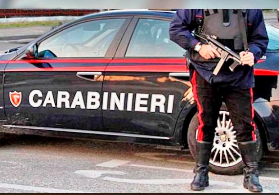 Catania, spaccio a San Cristoforo: arrestato un pusher e segnalati due giovani assuntori