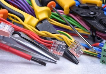 Circuiti elettrici: quando e perch&eacute; usare rel&egrave; a stato solido