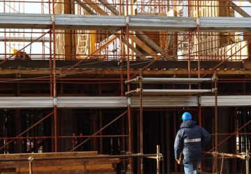 Taormina, cantiere edile sospeso dai Carabinieri. Elevate sanzioni per oltre 35.000 euro