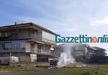 Riposto, beccato mentre d&agrave; fuoco a mobilia e materiali ingombranti appena scaricati: denunciato un 30enne