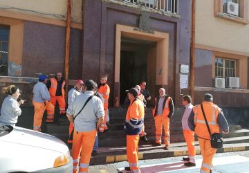 Mascali, gli operatori ecologici ancora senza stipendio