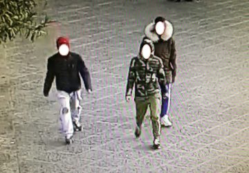 Catania, scippo in via Etnea: arrestato 16enne di Patern&ograve;. Ricercati i 2 complici