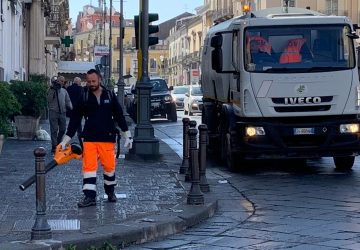 Giarre, dal 2 maggio in vigore l'ordinanza che vieta l'utilizzo dei sacchi neri