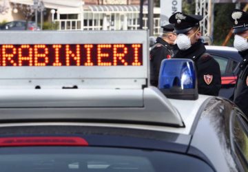 Catania, escono di casa per procurarsi gli &ldquo;spinelli&rdquo;: denunciati