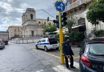 Giarre, Coronavirus: intensificati i controlli in centro. All&rsquo;opera la polizia locale VD