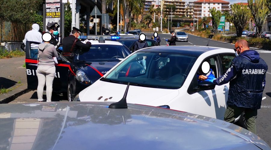 Catania, coronavirus: controlli serrati sul rispetto delle distanze
