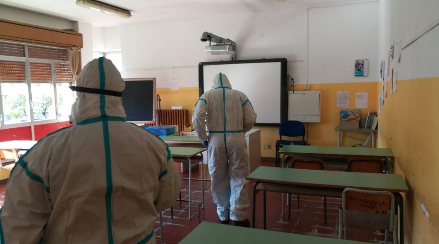 Riposto,al via la sanificazione di scuole, uffici comunali e territorio