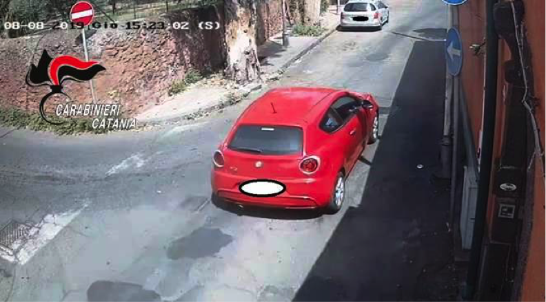 Mascalucia, con i “proventi” di una rapina aveva saldato in parte l’acquisto dell’auto utilizzata per commettere il reato