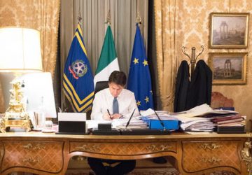 Coronavirus, tutta l'Italia &egrave; rossa: regole uguali per tutte le Regioni VIDEO