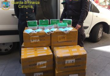 Guardia di Finanza sequestra 20.000 mascherine non sicure