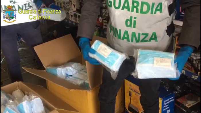 Guardia di Finanza sequestra 10.000 mascherine non sicure