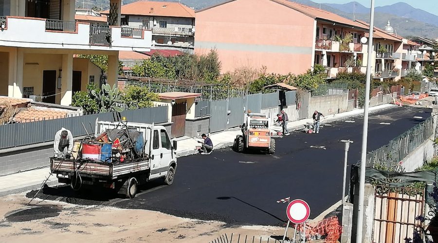 Mascali, la pioggia causa disagi in via Vespucci e via Carrata