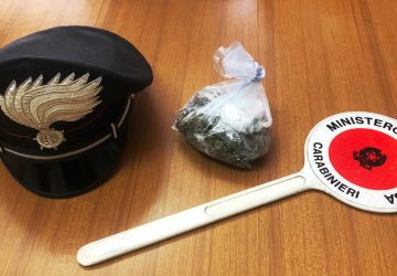 Randazzo, negli slip una &ldquo;sorpresa&ldquo; stupefacente: denunciato