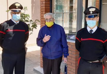 Catania, carabinieri postini, recapitata pensione a 75enne