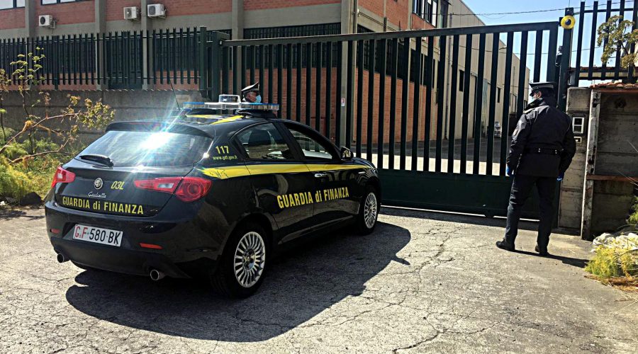 Gravi reati ambientali: sequestro preventivo dei locali della Cartograf S.r.l. a Misterbianco