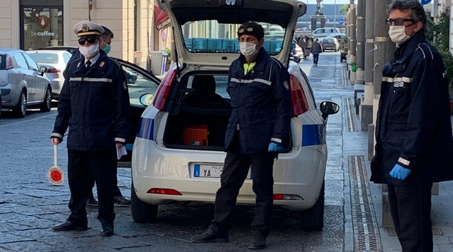 Riposto, la Polizia locale rafforza i controlli per Pasqua e Pasquetta VIDEO