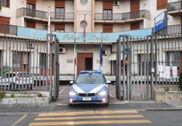 Tenta la "truffa dello specchietto": arrestato 24enne