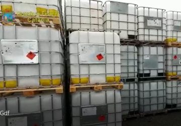Scoperti e sequestrati a Bronte 7.115 litri di detergente venduto come sanificante: un denunciato