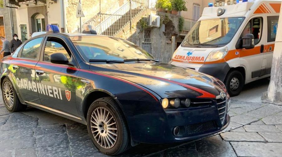 Tenta il suicidio: 43enne salvata in extremis dai carabinieri