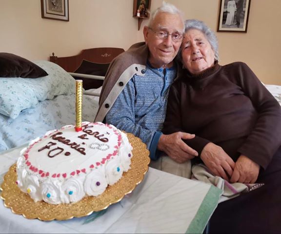 Nozze di titanio a Giarre: coppia festeggia 70 anni di matrimonio