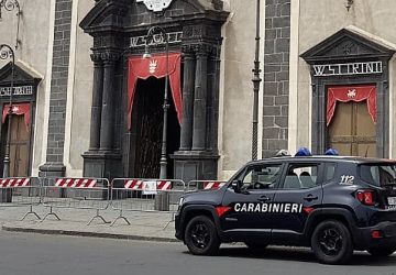 Trecastagni, festeggiamento autonomo rischia di finire in tragedia: due denunce