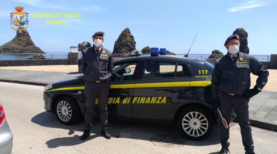 Chiuso per cinque giorni chiosco di Aci Trezza