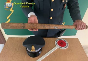 Belpasso, denunciato per il possesso ingiustificato di una mazza da baseball