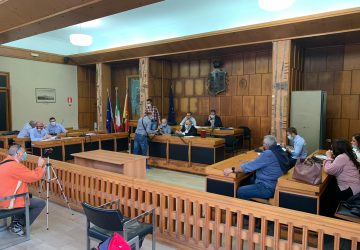 Giarre, nuova bagarre in Consiglio comunale. La consigliera Savoca disgustata si dimette da componente della IV Commissione