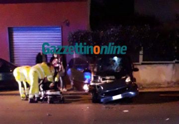 Giarre, incidente sulla Statale 114: violento impatto tra Punto e Smart: due feriti