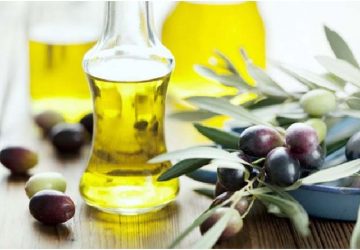 Olio extravergine d'oliva: propriet&agrave; e consigli su come sceglierlo