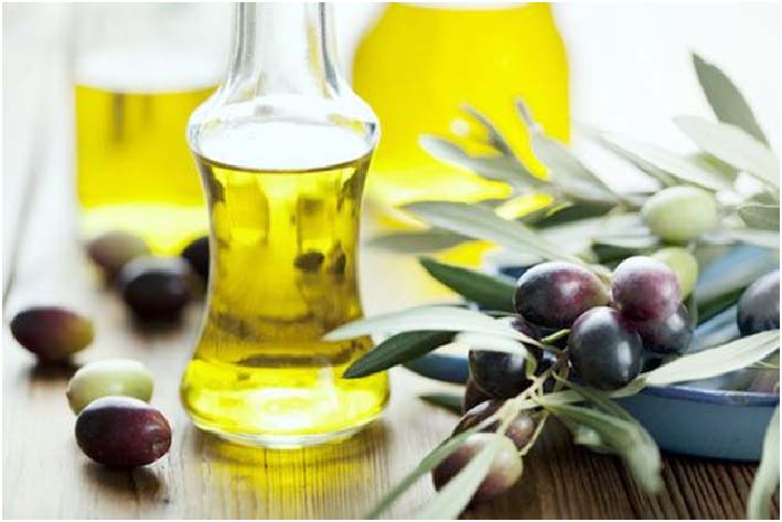 Olio extravergine d’oliva: proprietà e consigli su come sceglierlo