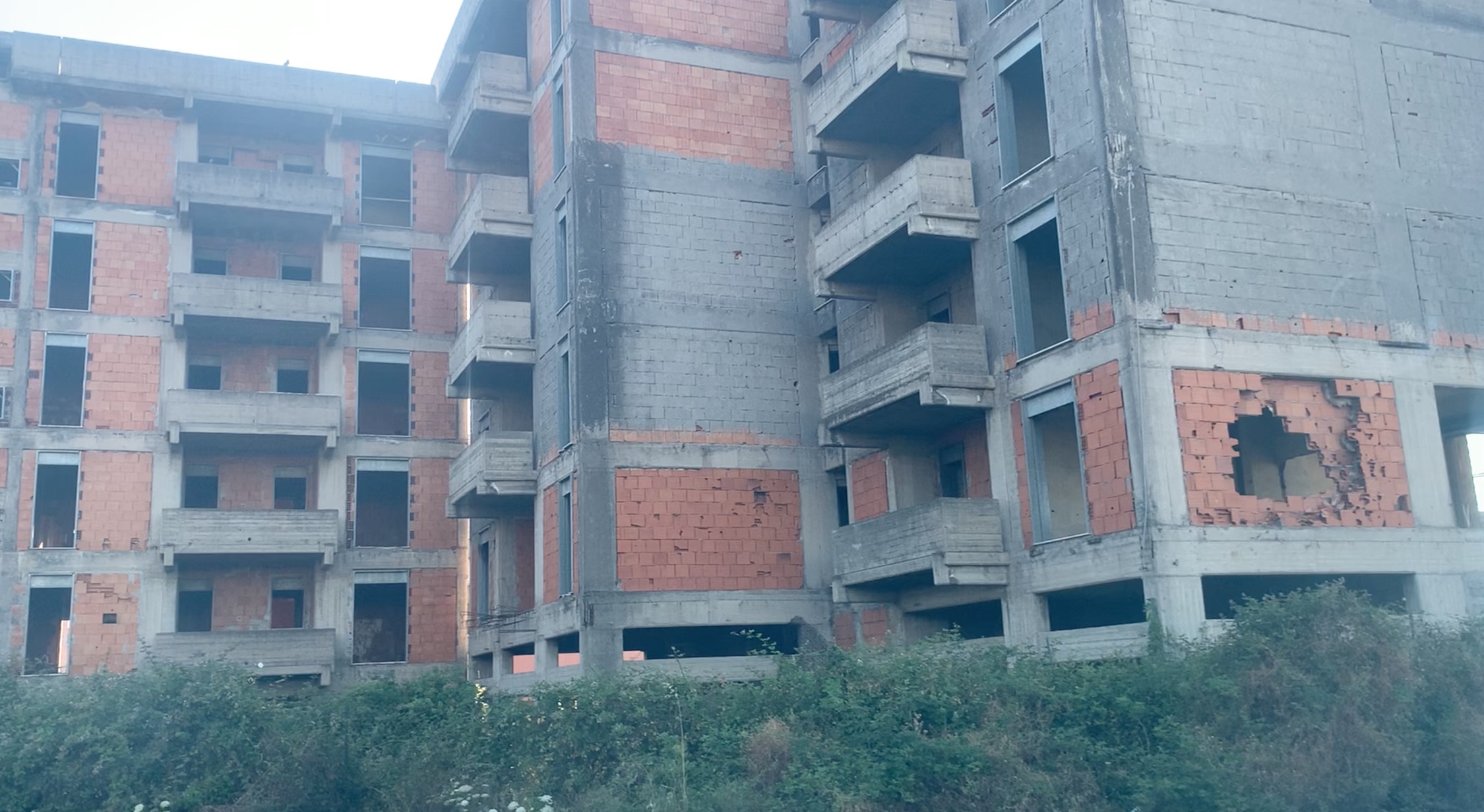 Giarre: entro fine giugno l’avvio dei cantieri per il restauro dei 60 alloggi di via Trieste