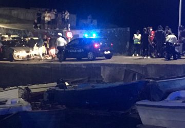 Controlli notturni ad Aci Castello e ad Acitrezza. Il sindaco Scandurra: &ldquo;Priorit&agrave; al rispetto delle regole&rdquo;