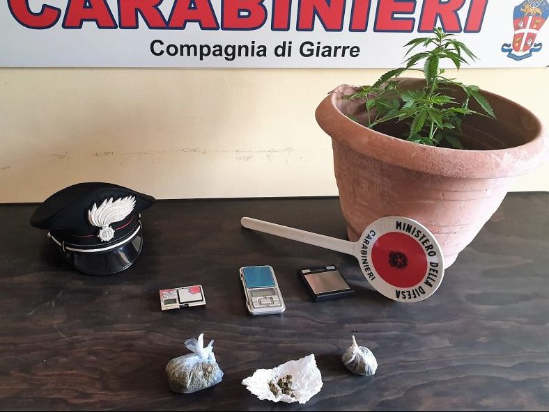 Giarre, blitz antidroga dei carabinieri: un arresto