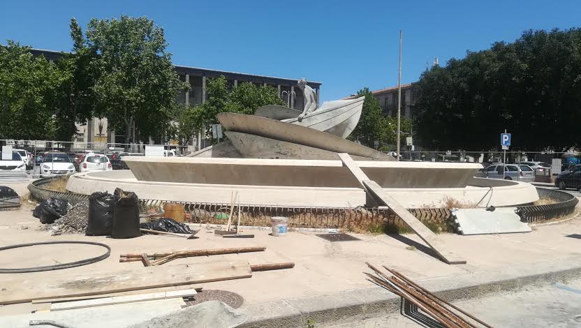 Catania, riqualificazione fontana di piazza Verga, sopralluogo del sindaco Pogliese