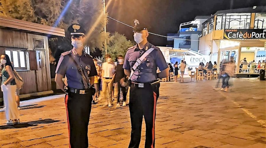 Controlli movida sul lungomare Riposto-Mascali e nel borgo di Torre Archirafi: 9 denunciati
