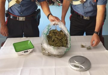 Giardini Naxos, beccato con circa 400 grammi di marjuana: arrestato 38enne