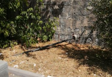 Aci Sant'Antonio, danneggiata l&rsquo;area giochi di via Gentile. Il sindaco Caruso: &ldquo;Atto deprecabile&rdquo;