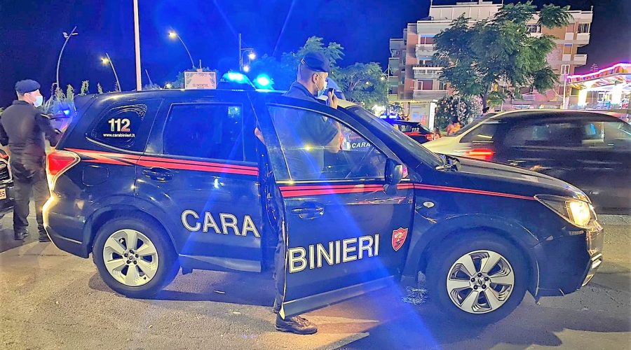 Catania, controlli sul lungomare tra posteggiatori abusivi ed esercizi pubblici irregolari