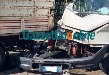 Giarre, incidente mortale in corso Sicilia: vittima un 21enne VD