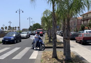 Riposto, aperto maxi parcheggio gratuito nell'area del primo bacino. Il sindaco Caragliano: "Il centro storico a misura d'uomo"