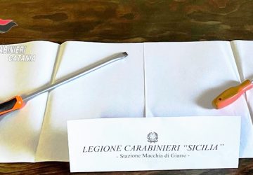 Macchia di Giarre, scassinavano gli appartamenti: fermata una banda di ladri tutti di origine serba