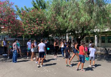 Giarre, prove generali per gli ingressi scaglionati al Comprensivo "Russo" VIDEO