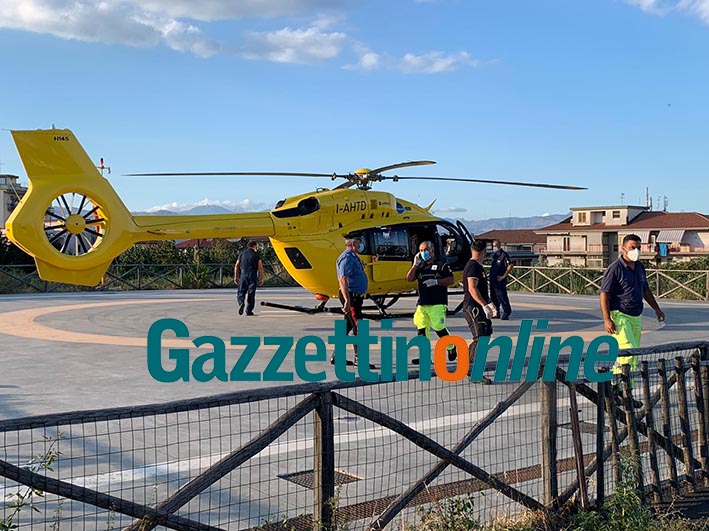 Giarre, 28enne accoltellato in via Romagna. Intervento dell’elisoccorso VIDEO