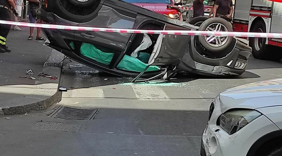 Catania, grave incidente in via Umberto: intervento dei Vigili del fuoco